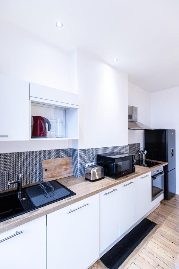 Le Cret - Place Jean Jaures แซงต์-เอเตียน ภายนอก รูปภาพ